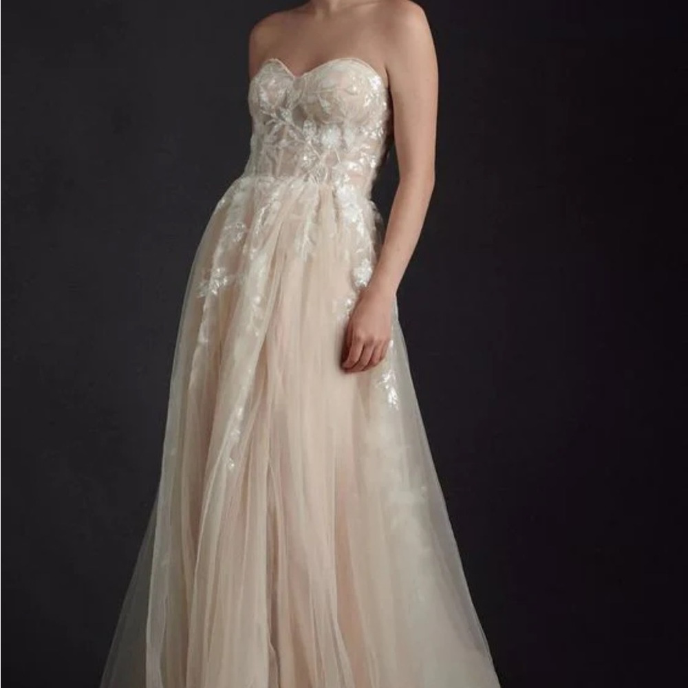 Wtoo by Watters Austin Strapless Corset Tulle Wedding Gown in Ivory